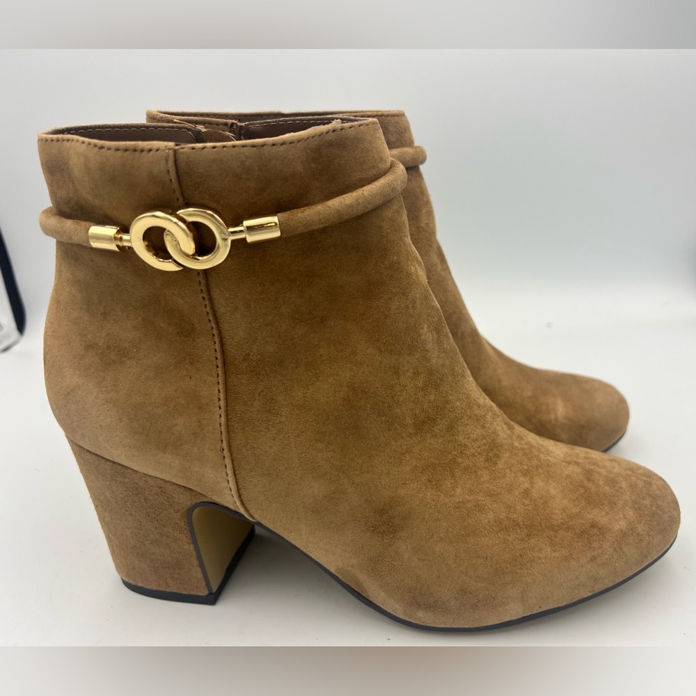 Suede Boot Bella Vita Women's Diaz Zipper Booties Cognac Women’s Size 7 WW NEW